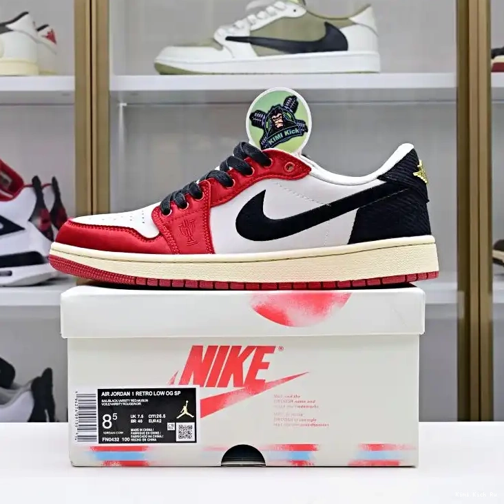 Jordan Room OG Kimikick x 1 Air Trophy Jordan Low “Away” 0701